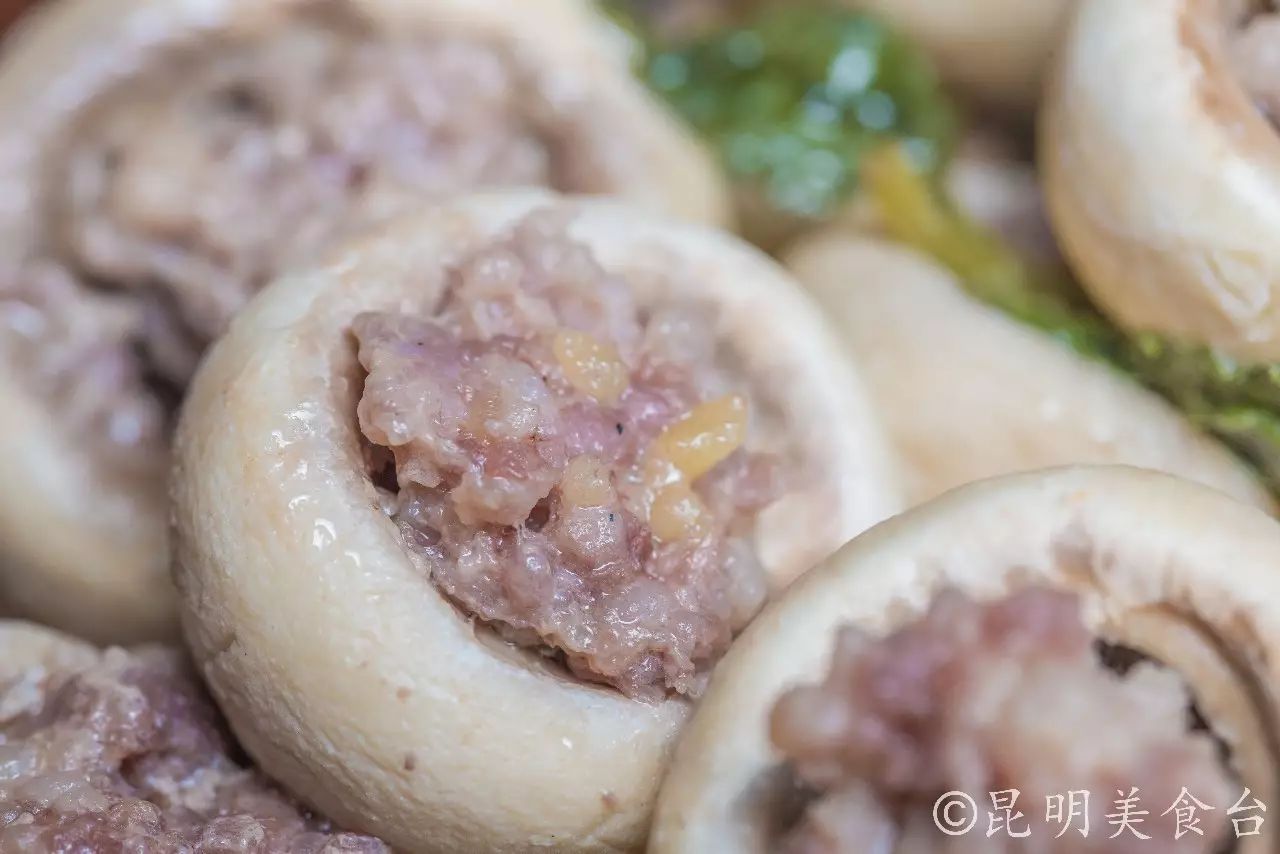 昆明每天蘸水500份的羊肉馆,昆明排名前十烧烤