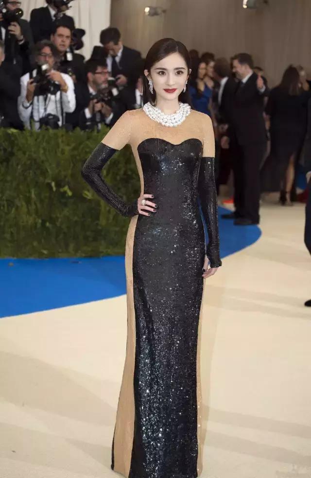 杨幂guccipadlock,杨幂最新gucci