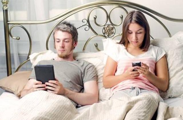 小姑子的初恋男友竟是我的前男友，星期天见面我该如何应对？