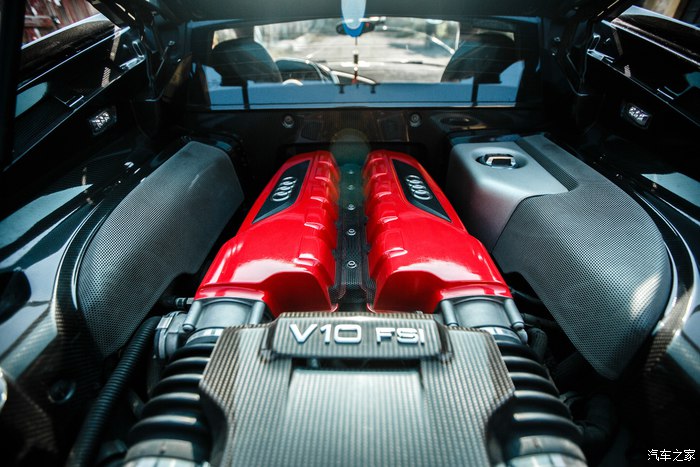 路西斯之星奥迪r8,奥迪r8帝王