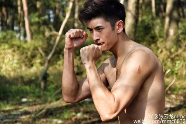 杨幂和热巴的神仙友谊,杨幂和热巴互相安利