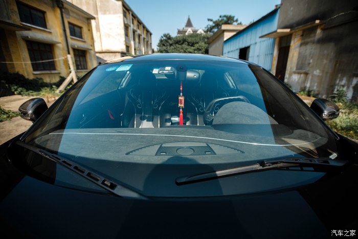 路西斯之星奥迪r8,奥迪r8帝王