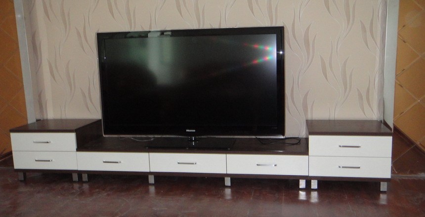 木工电视柜的最佳尺寸,木工做电视柜高度一般多少合适