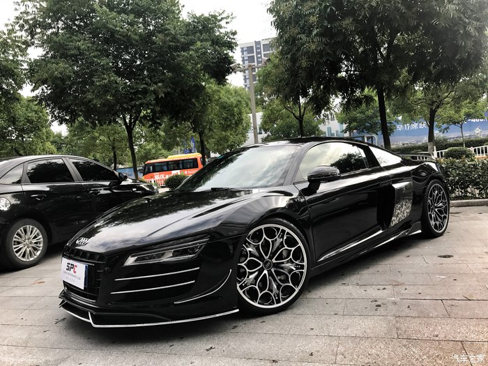 路西斯之星奥迪r8,奥迪r8帝王