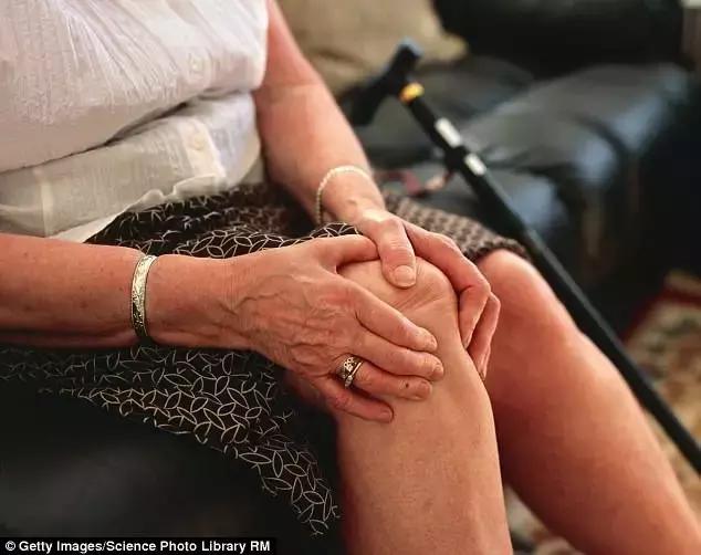 全球首例澳洲宣布彻底治愈关节炎,澳洲医生发现关节炎特效药