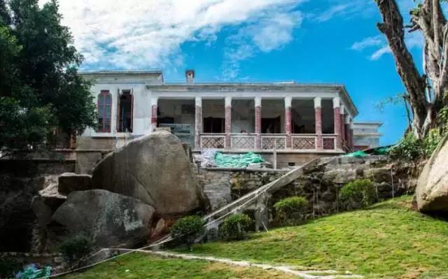 住在悬崖上的银行银长｜鼓浪屿十大别墅及其背后的故事（二）