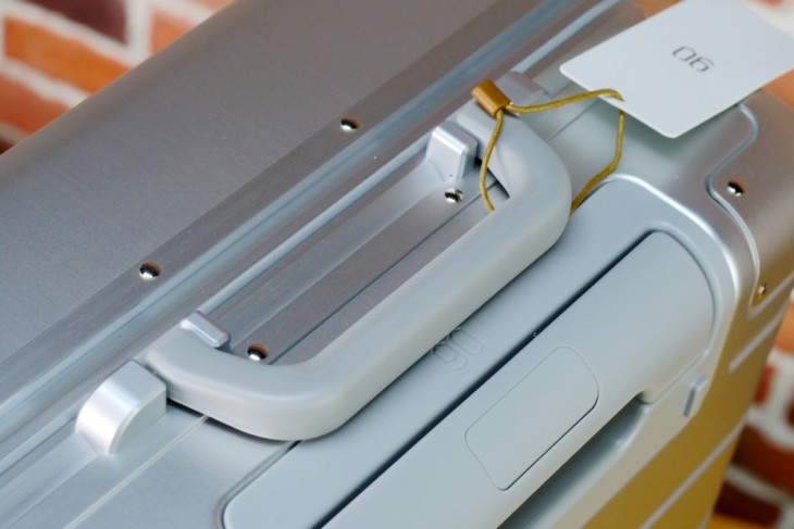 小米90分旅行箱28寸测评,小米米家全金属旅行箱