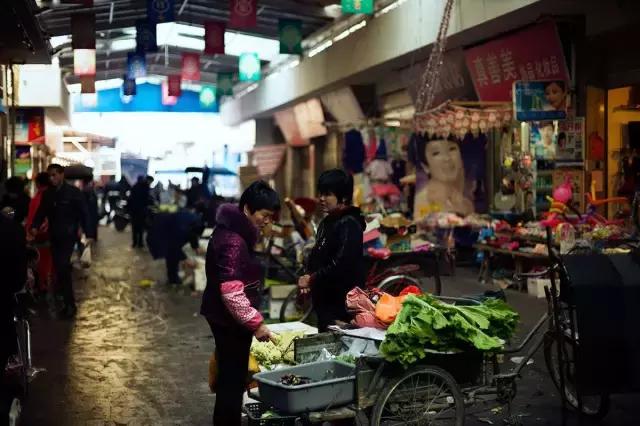 俺是地道农村人,俺是地道的农村人