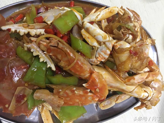 美女三亚之旅、疯狂购物、刷爆银行卡、