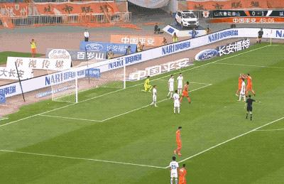 鲁能最红运之人，“疯跑战术”的先行者，幸运背后另有艰辛