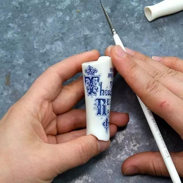 李晨花200万买的求婚娃娃，到底什么来头？