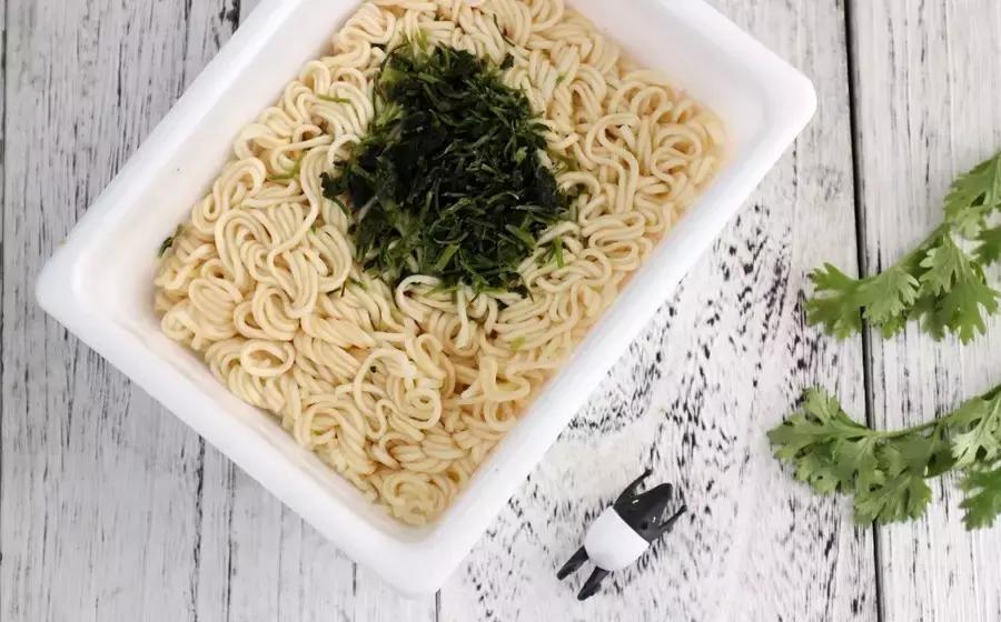 测了17款“网绿”香菜零食,种下了这几样草