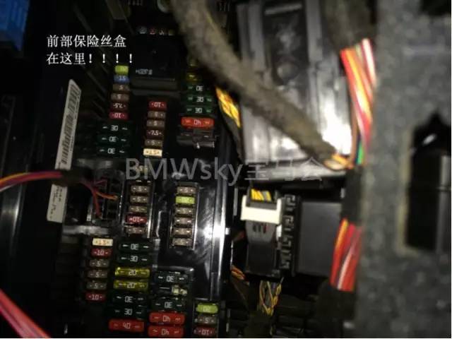 宝马点烟器不通电维修多少钱,宝马点烟器没电怎么回事