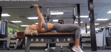 胸部肌肉健身训练动作,增肌肩部胸部训练