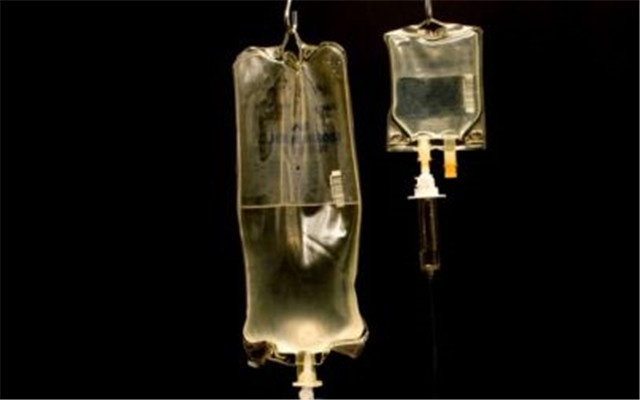 打吊针有一点空气进去碍事吗,打吊针有气泡对身体有什么影响