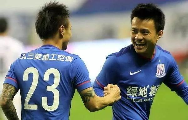 4笔引援流产暴露申花不足，自身方向不该被上港崛起左右！