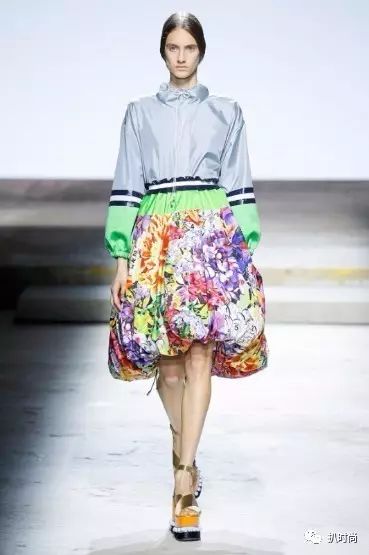 2018春夏伦敦时装周丨Burberry之外,还有什么可看?