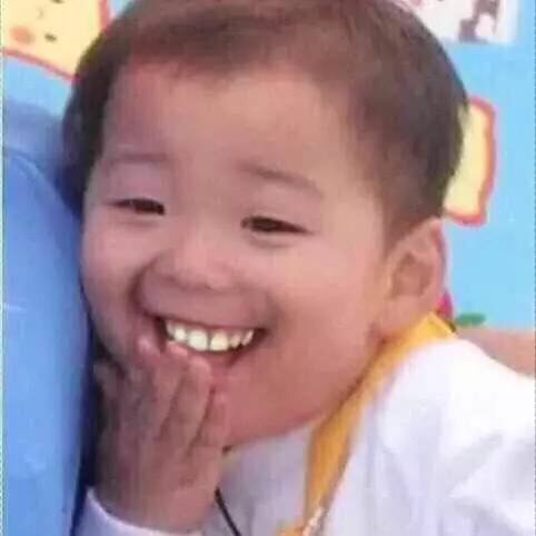 宋民国超萌咕咕吃烤鱼动图,宋民国咕咕