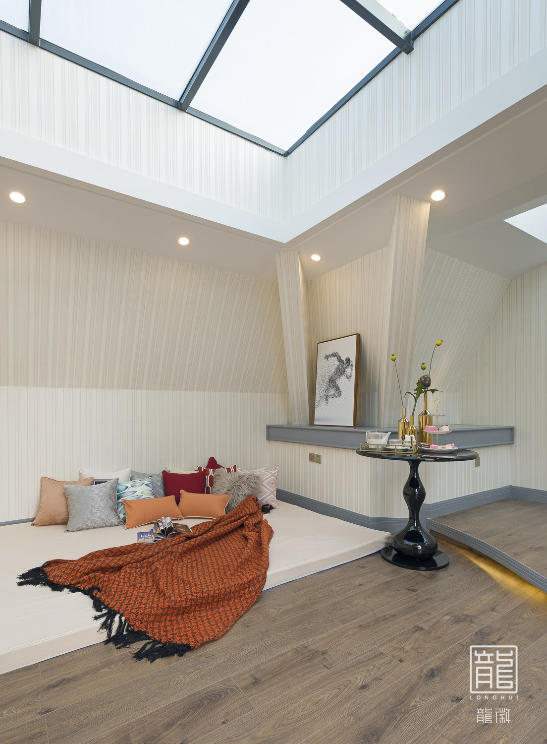 学府经典顶层复式,学府名著顶楼复式