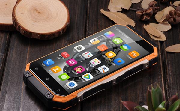 百分之九十九的人猜到开头却没有猜到结尾的大容量电池手机