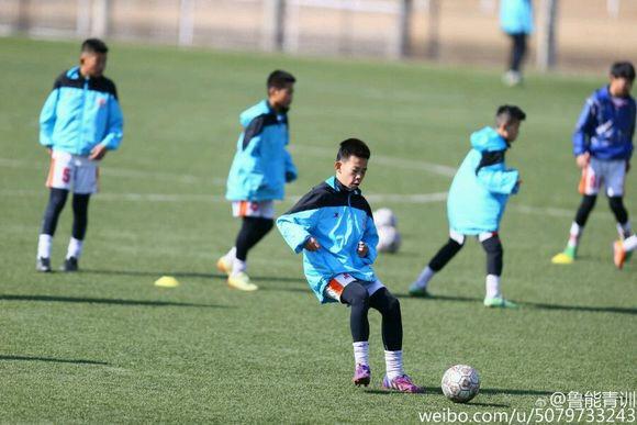 青训还是鲁能，鲁能U13队9-8战胜恒大夺全国冠军，一前锋狂进20球