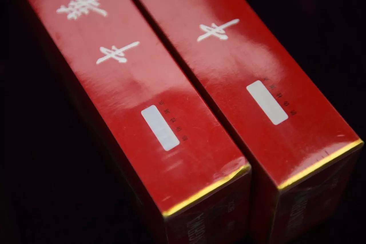 如何快速鉴别真假烟的通用方法,单包烟怎么辨别真假烟