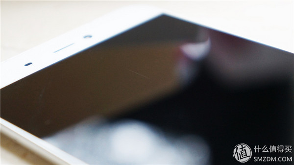 年轻人第一部旗舰机,年轻人的第一台手机小米