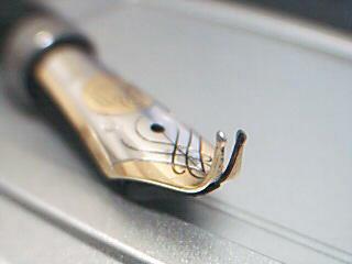 钢笔尖刮纸的小妙招,钢笔字怎么擦视频教程