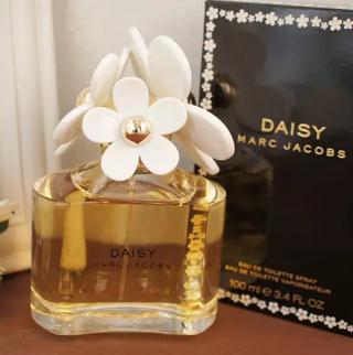 闻香识女人不同场合的香水,闻香识女人里提到的香水