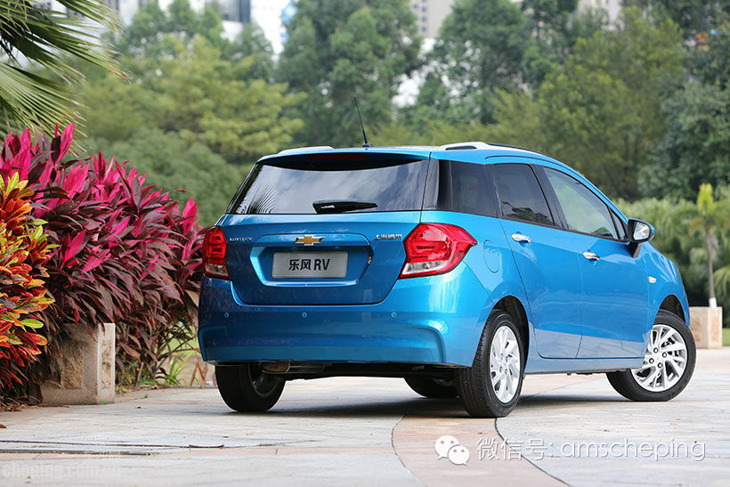 10万左右轿车大空间,上汽通用乐风rv怎么样