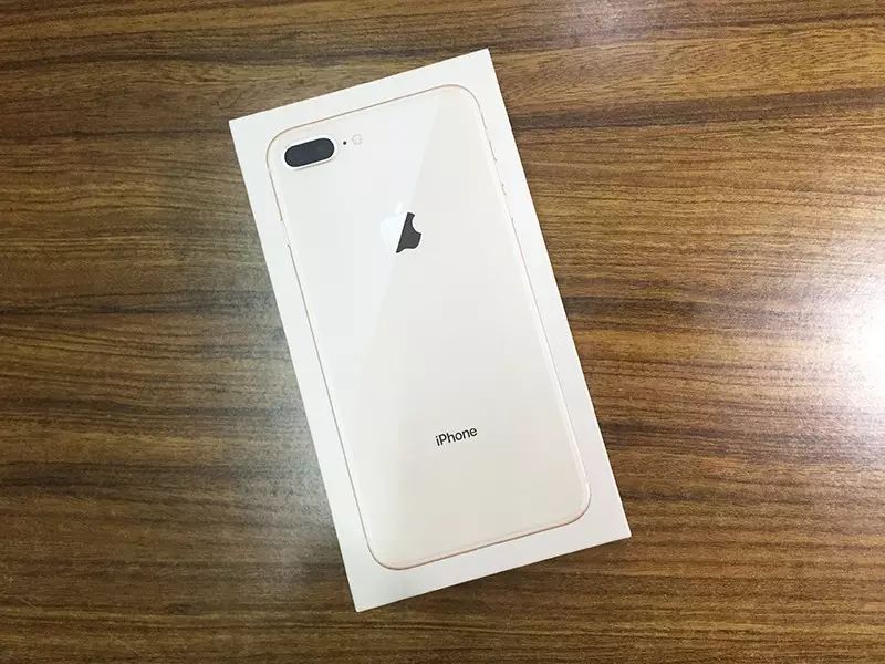 港版iPhone8Plus腮红金开箱实拍：这金色有点特别
