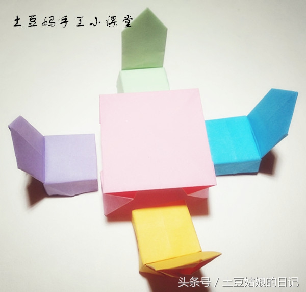 032桌子和椅子的折纸方法,这下娃娃们可有地方开茶话会了哦
