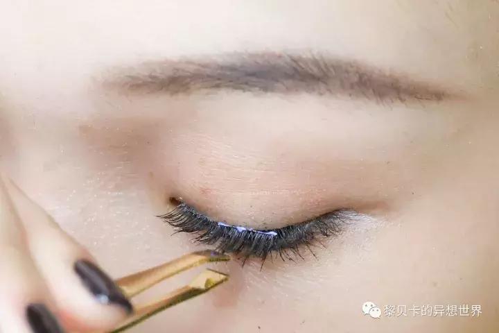 日常眼妆小技巧三步轻松搞定眼妆,眼妆新手学起来最简单的方法