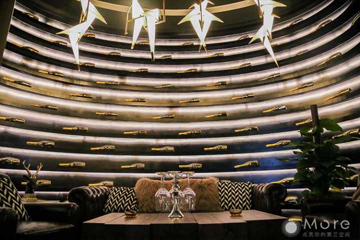 深夜酒馆｜在成都，总有一家酒吧适合你发朋友圈×PartOne