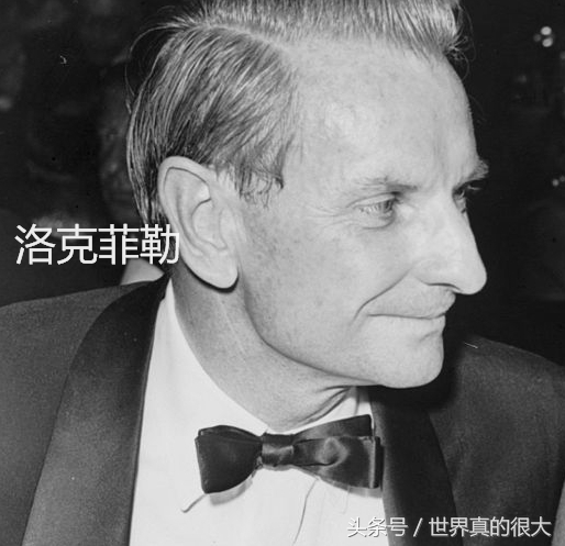 诺曼底登陆中唯一的女人，藏在医用船上，扮成担架工走上海滩