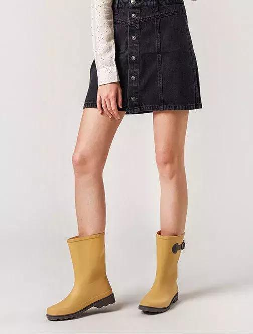 夏季出门必备的装备,夏日出门的最佳装备