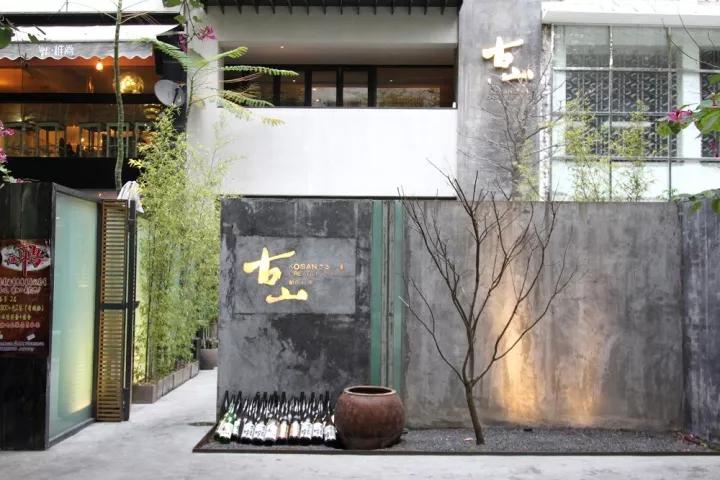 写完影评写食评，厦门吃货出走十年归来仍是少年！