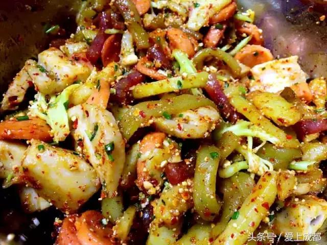 在宜宾,如果我们吃过这100样东西就结婚吧!