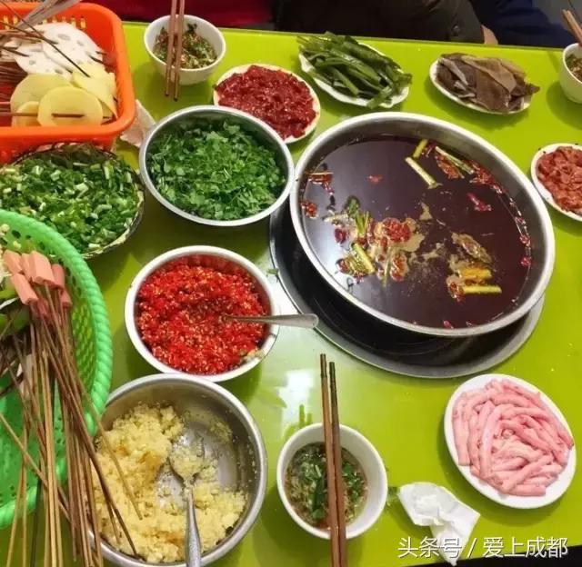 在宜宾,如果我们吃过这100样东西就结婚吧!