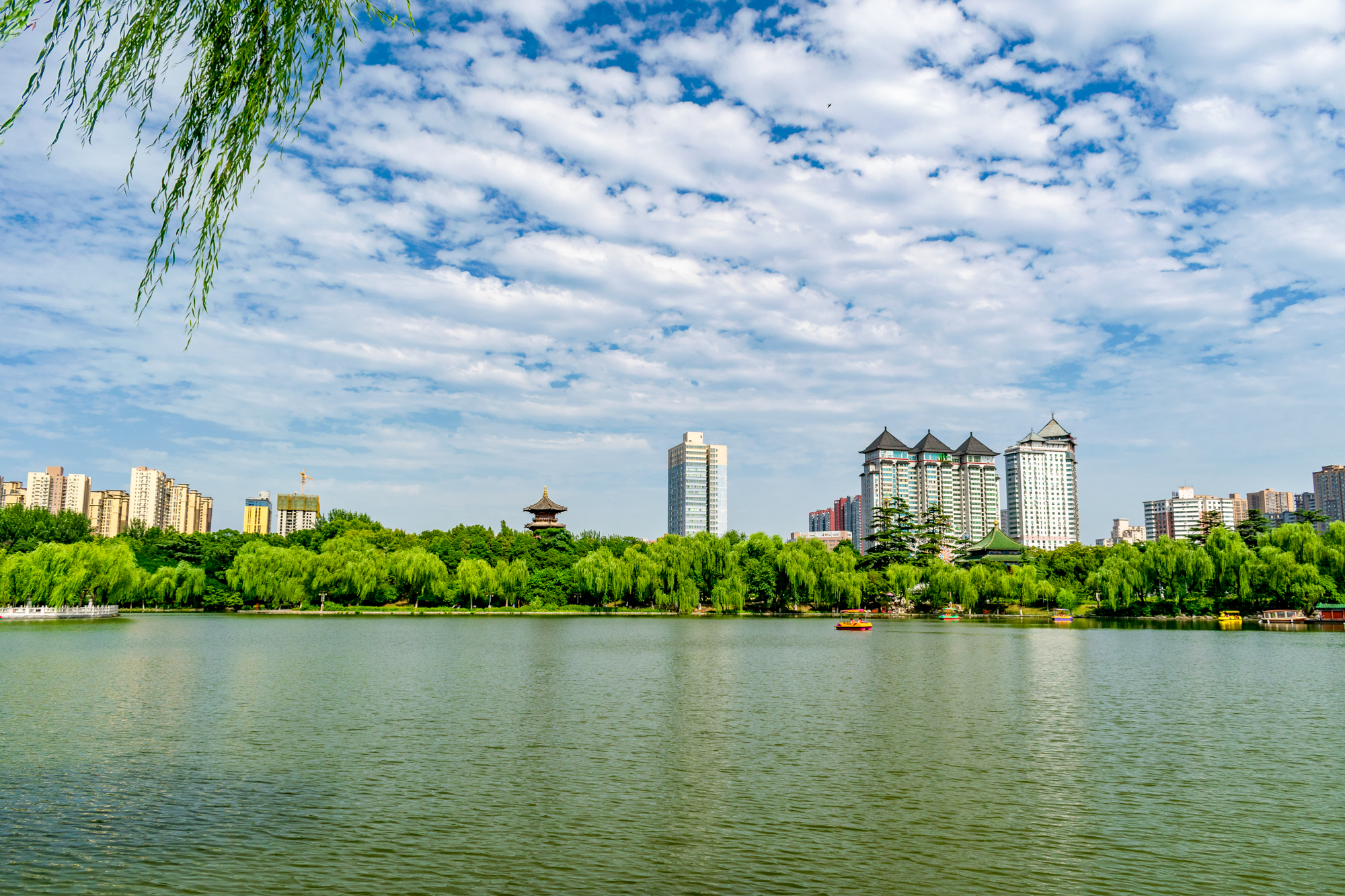 西安曲江池遗址公园值得去吗,西安曲江池遗址公园曲江池