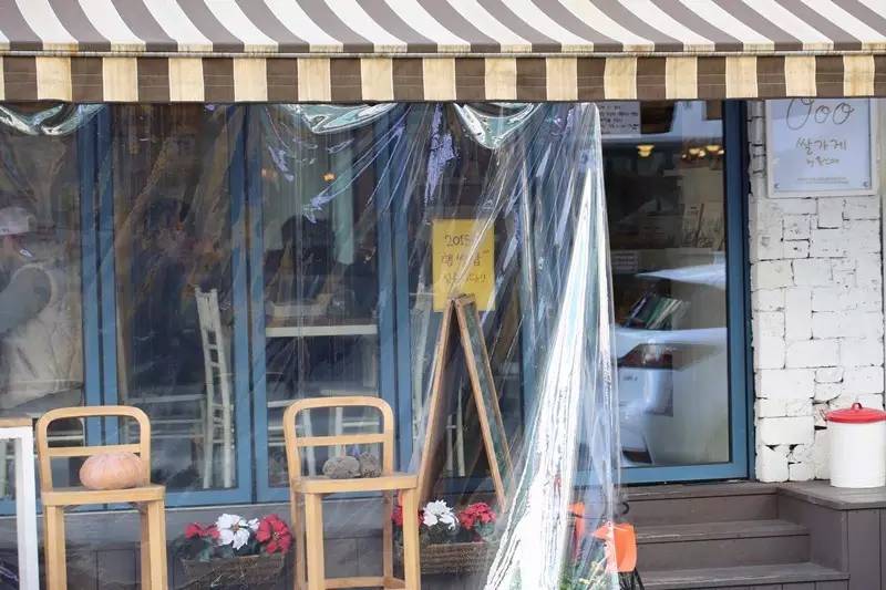 这里可能是唯一能够满足你吃到巨无霸海鲜和偶遇Runningman的地方了！