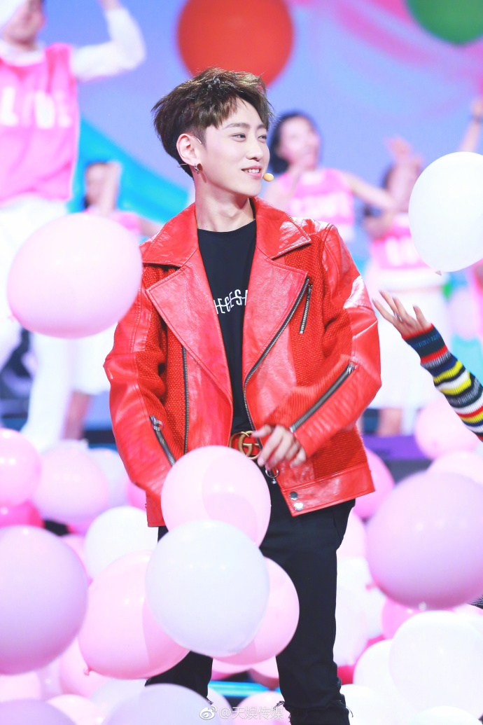 有没有人告诉你快乐男声总决赛,13年快乐男声总决赛夺冠回放