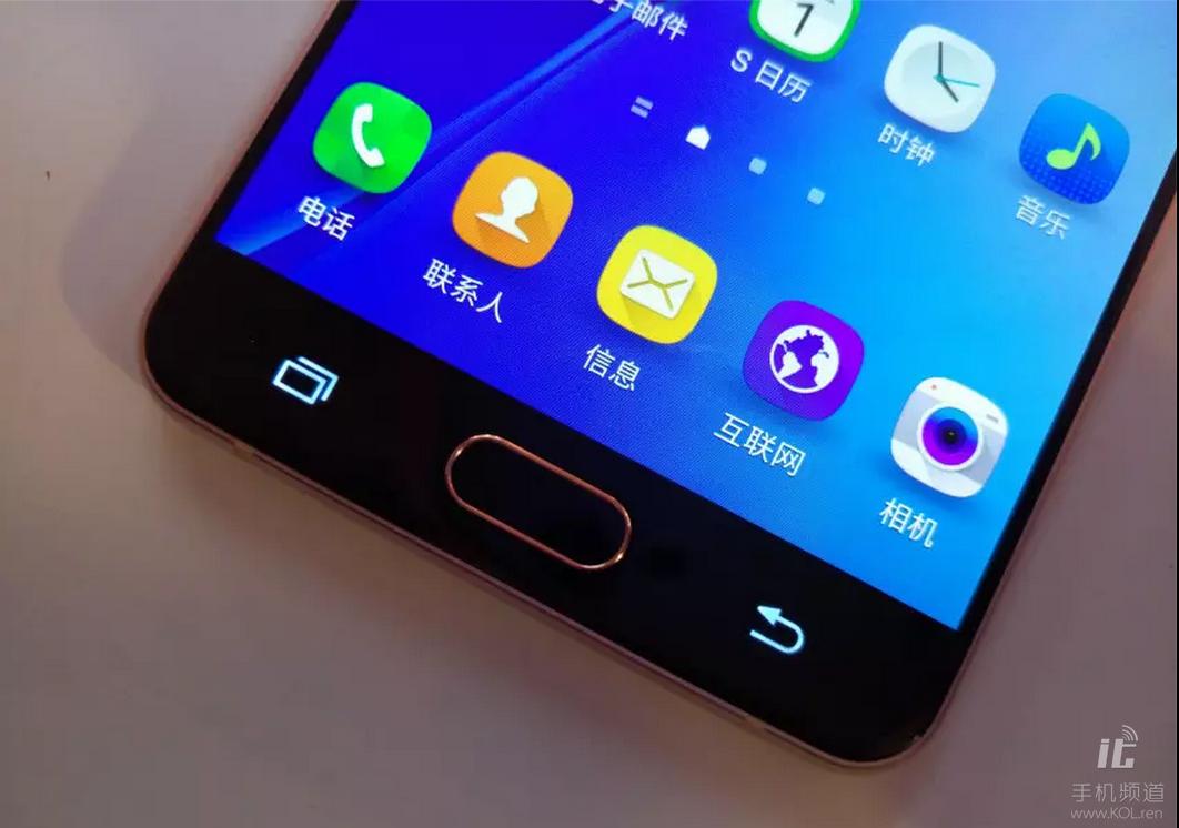 三星A70评测,三星a7手机值不值得入手