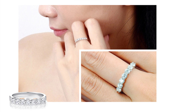 选钻石的几个指标,选钻石就要挑大的