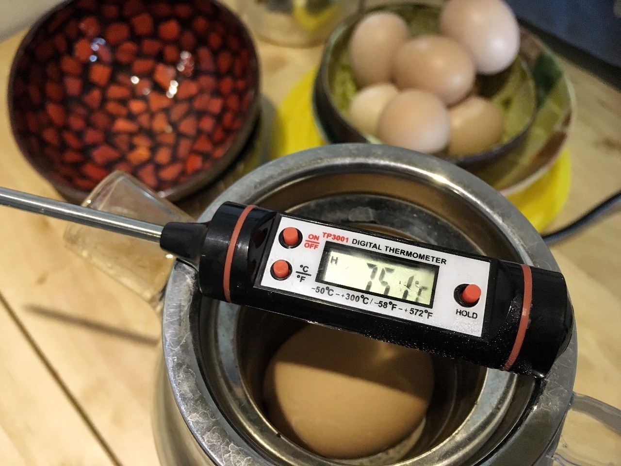 一刀切下去，鸡蛋流黄的感觉，好像中了500万！