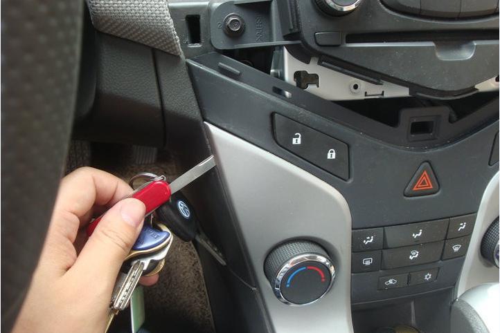 科鲁兹后备箱改平,科鲁兹加装后备箱开关