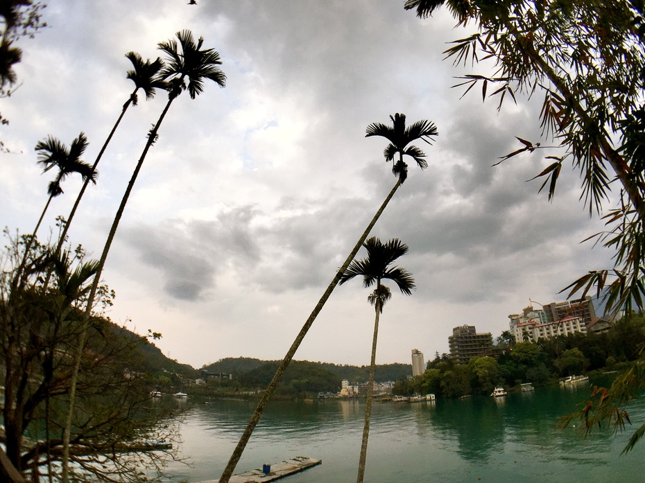 台湾租机车环岛条件,台湾骑行环岛租摩托车多少钱