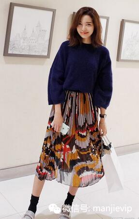 日韩风长裙搭配 (美腻长裙搭配让你女神范过夏天)