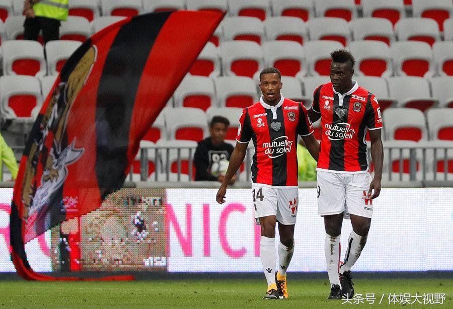 罚丢点球遭嘲讽看范尼如何回击,巴神首次罚丢点球