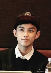 李易峰TFBOYS吴磊杨洋井柏然的前任和未来老婆原来长这样